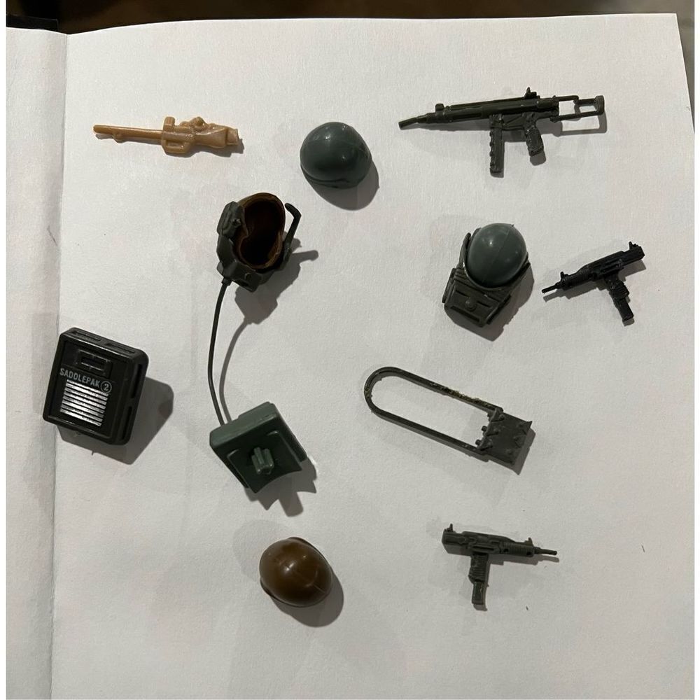 Vintage G.I. Joe accessories lot of 10